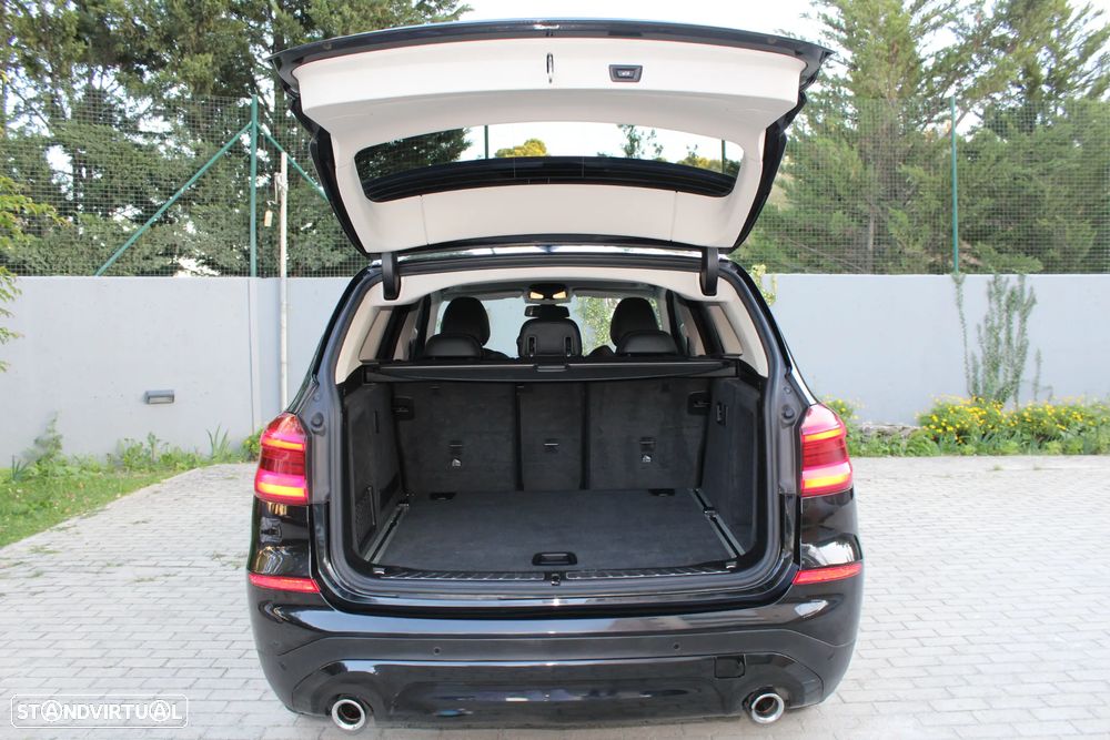 BMW X3 20 d xDrive Advantage - 41