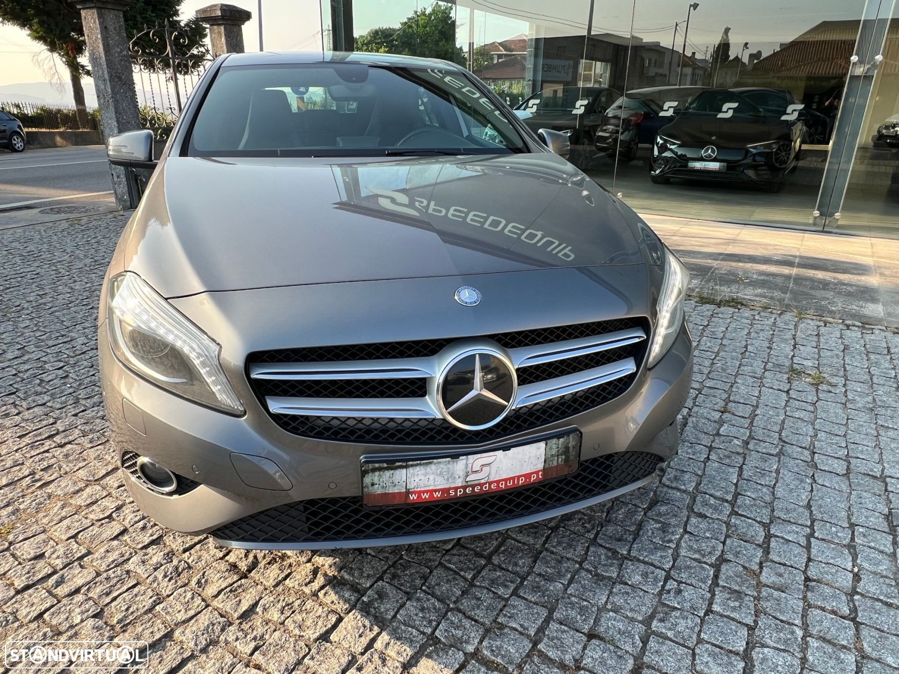 Mercedes-Benz A 180 CDI 7G-DCT Urban - 2