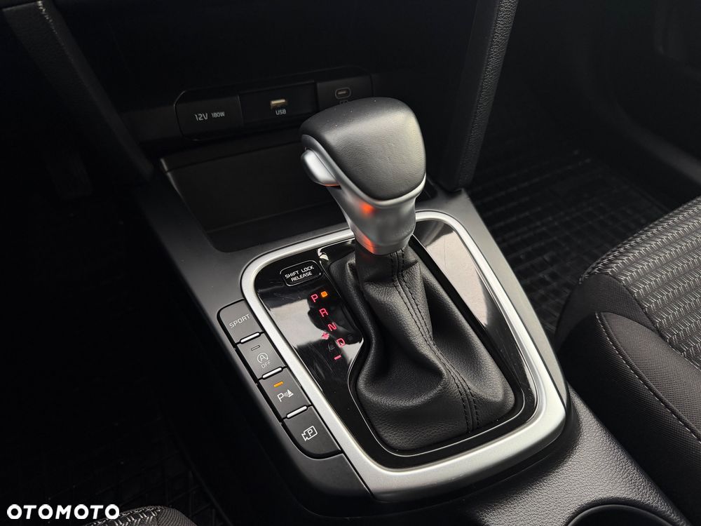 Kia XCeed 1.5 T-GDI M DCT - 18