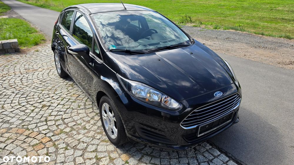 Ford Fiesta 1.25 Champions Edition - 3