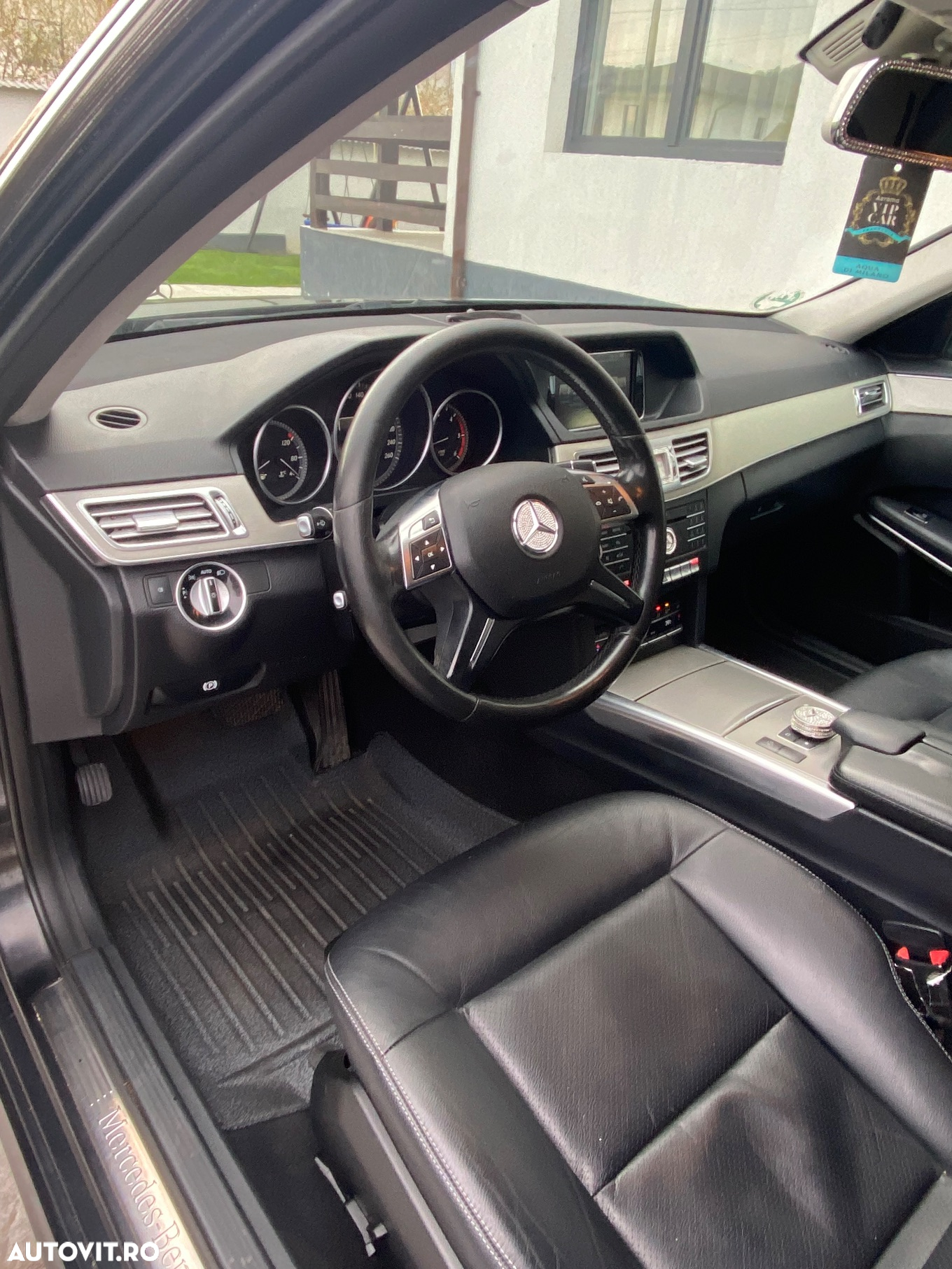 Mercedes-Benz E 200 BlueTEC 7G-TRONIC - 7