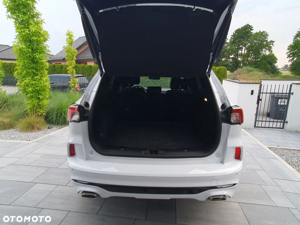 Ford Kuga 2.5P PHEV FWD ST-Line - 9