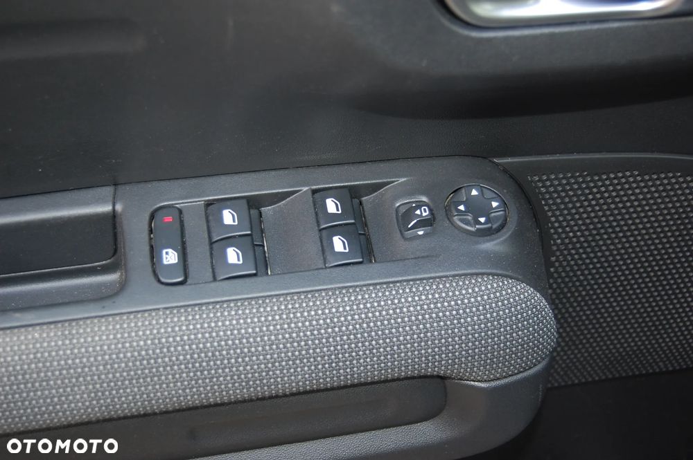 Citroën C3 Aircross PureTech 82 Shine - 23