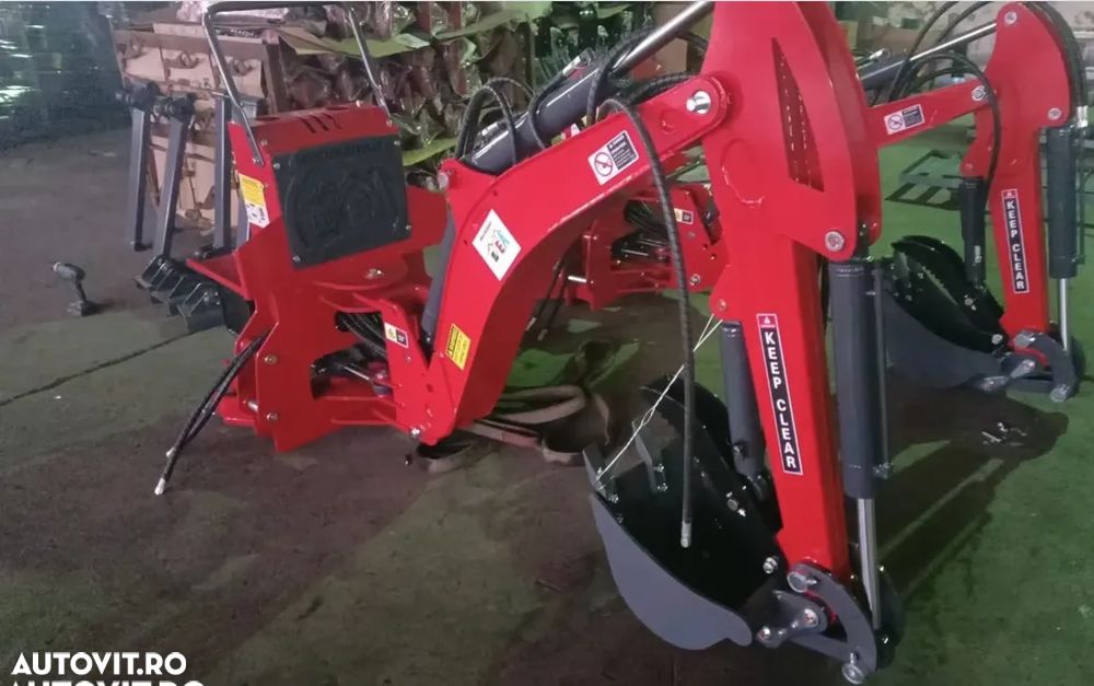 Retroexcavator pentru tractor LW-6 25-35 CP - 2