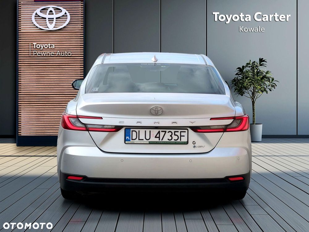 Toyota Camry 2.5 Hybrid Dynamic Force Executive e-CVT - 5