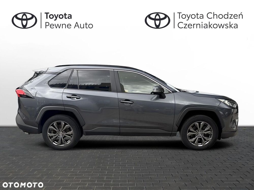 Toyota RAV4 - 8