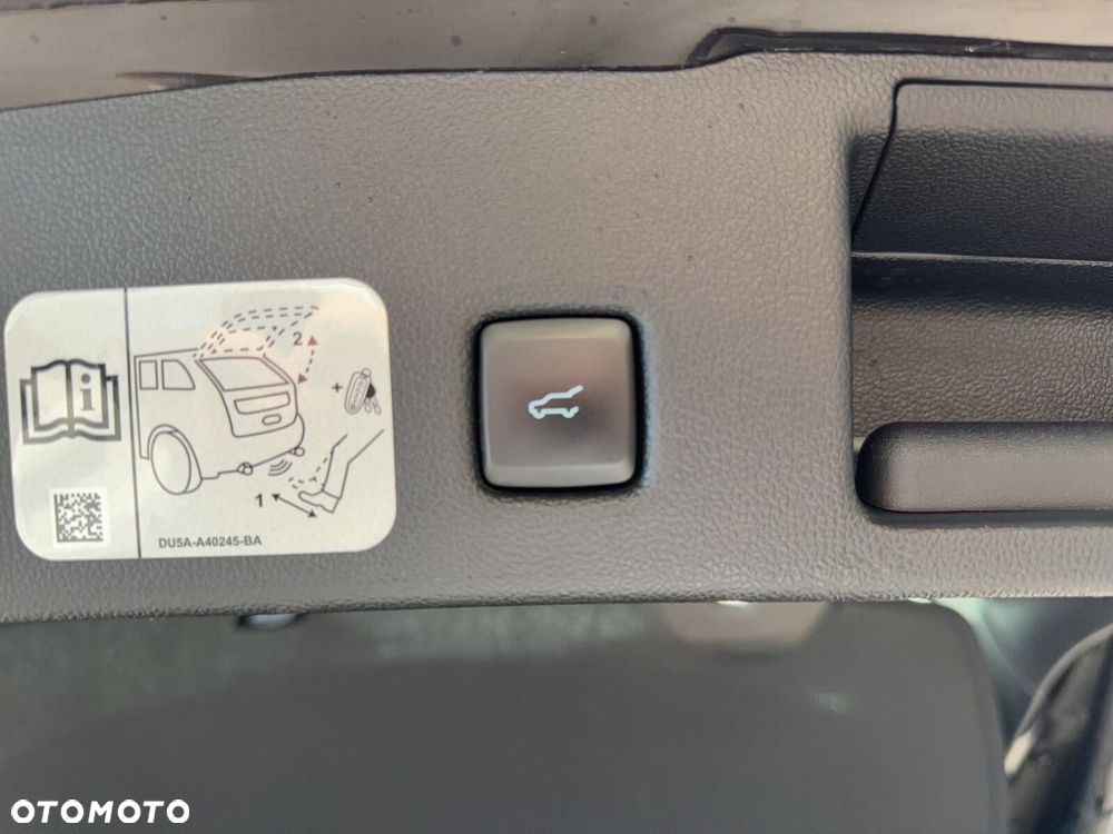 Ford Kuga - 17