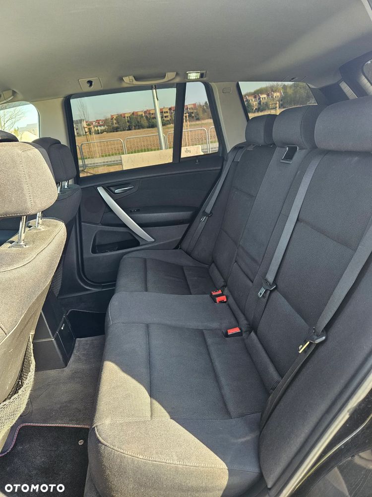 BMW X3 xDrive20i - 18