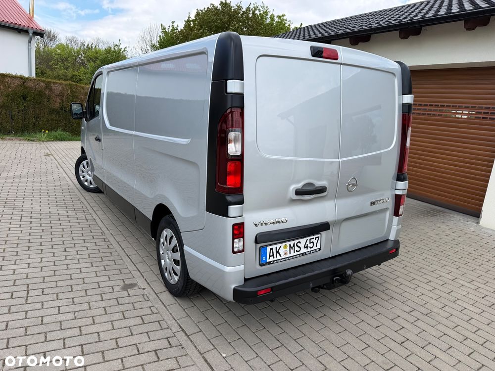 Opel VIVARO B - 32