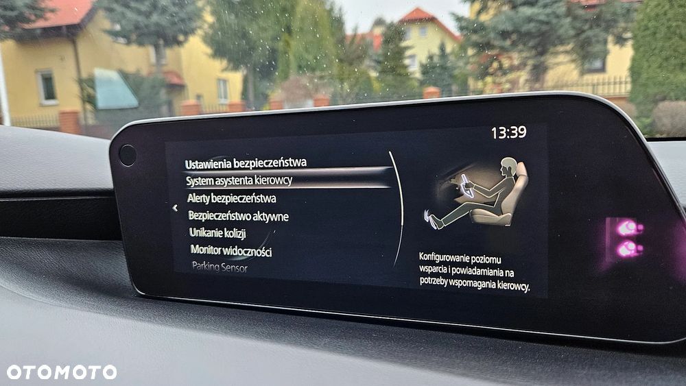 Mazda 3 e-SKYACTIV-G 122 M HYBRID DRIVE EXCLUSIVE-LINE - 26