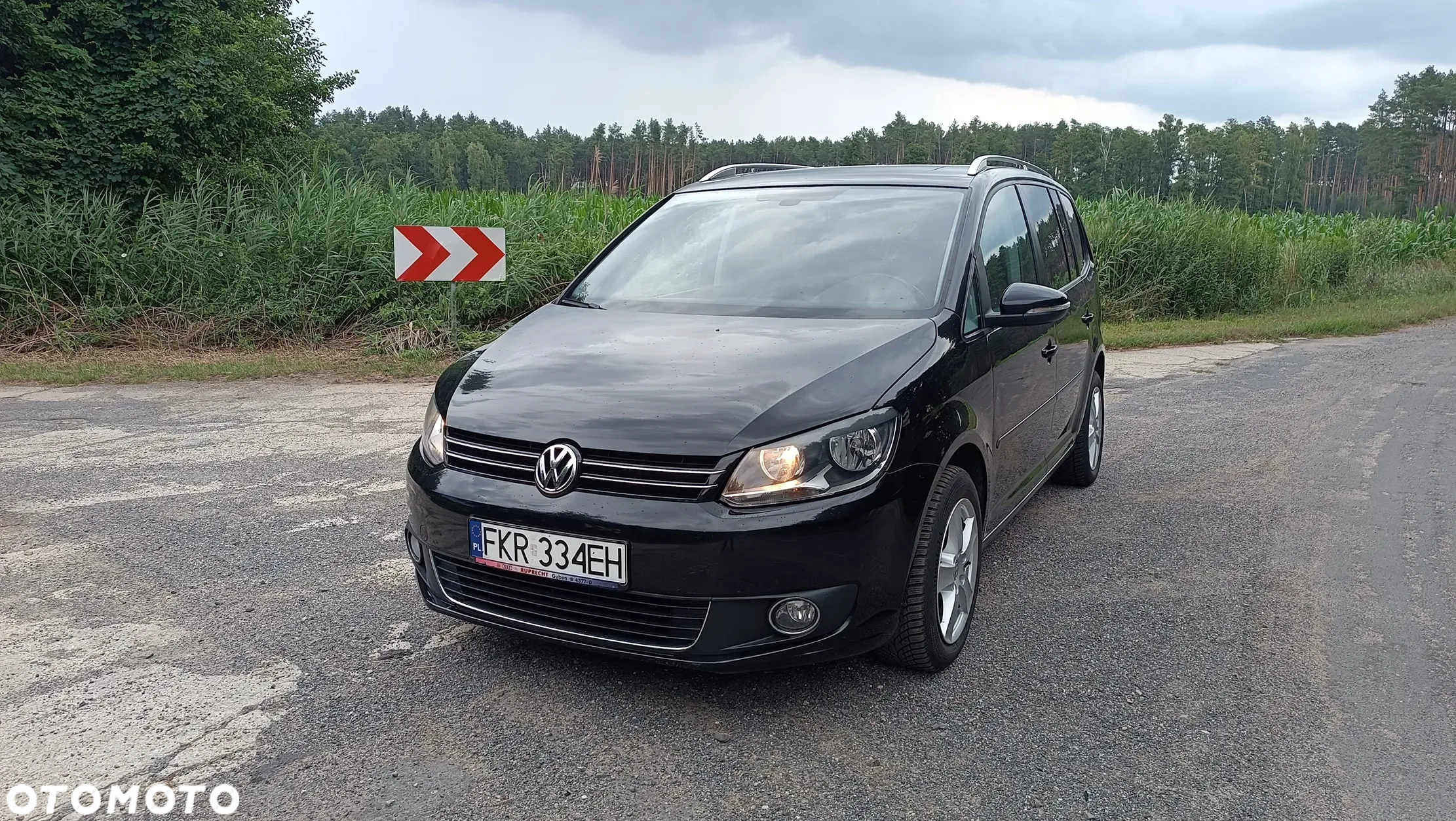 Volkswagen Touran - 2