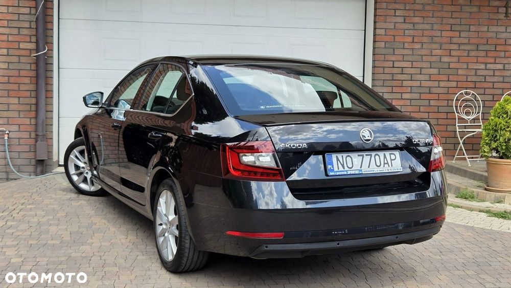 Skoda Octavia 1.5 TSI GPF ACT Style DSG - 8