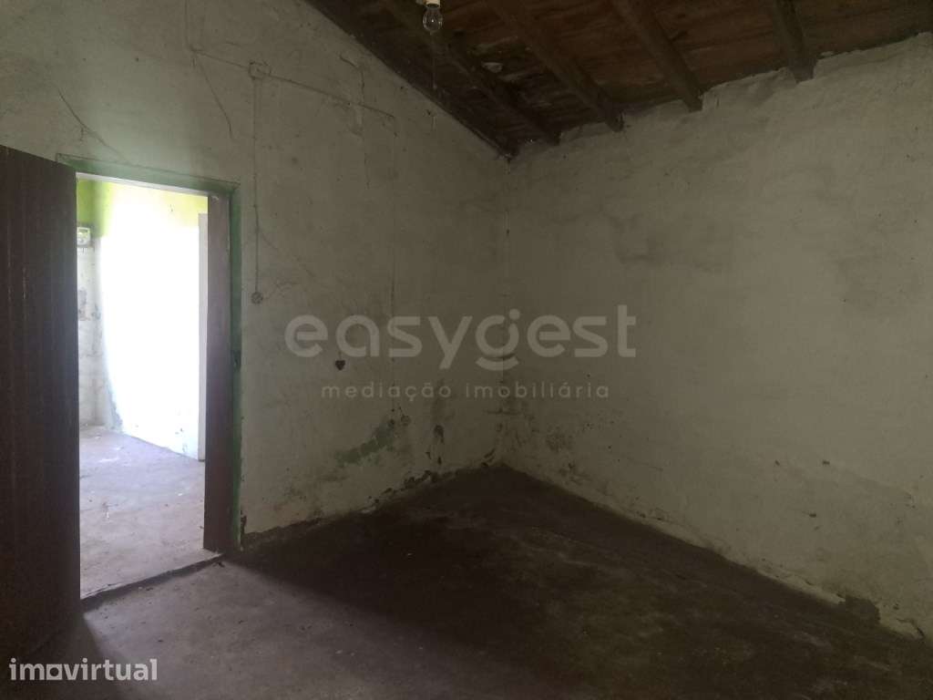 Moradia T1 para renovação no concelho de Ferreira do Alentejo - Grande imagem: 4/15