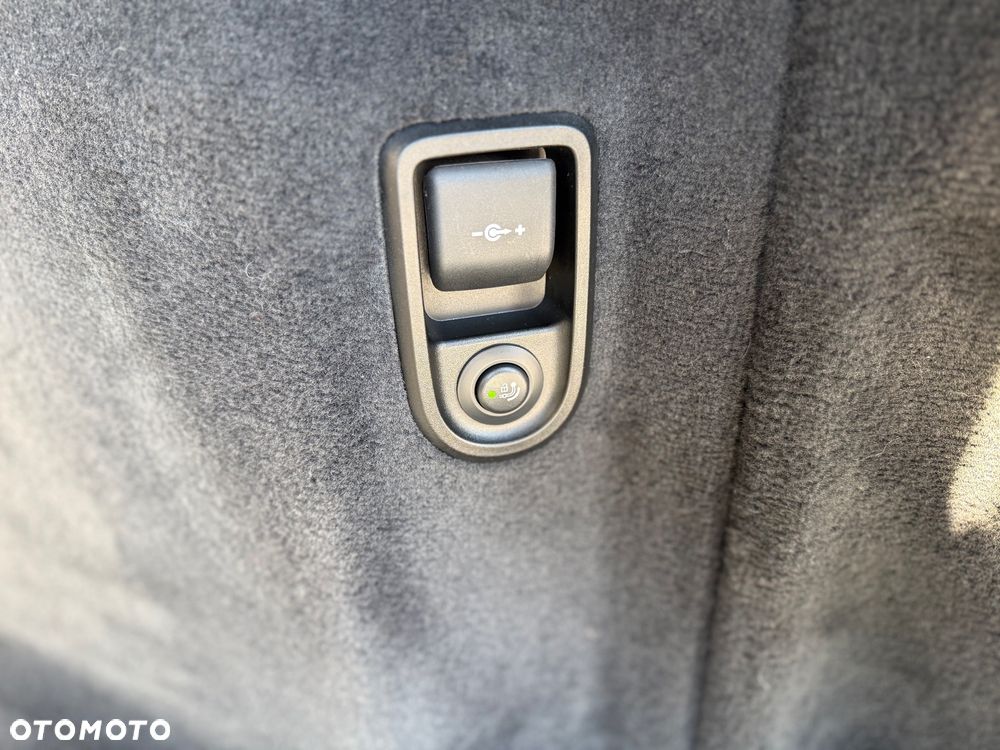 BMW Seria 5 520d xDrive M Sport sport - 25