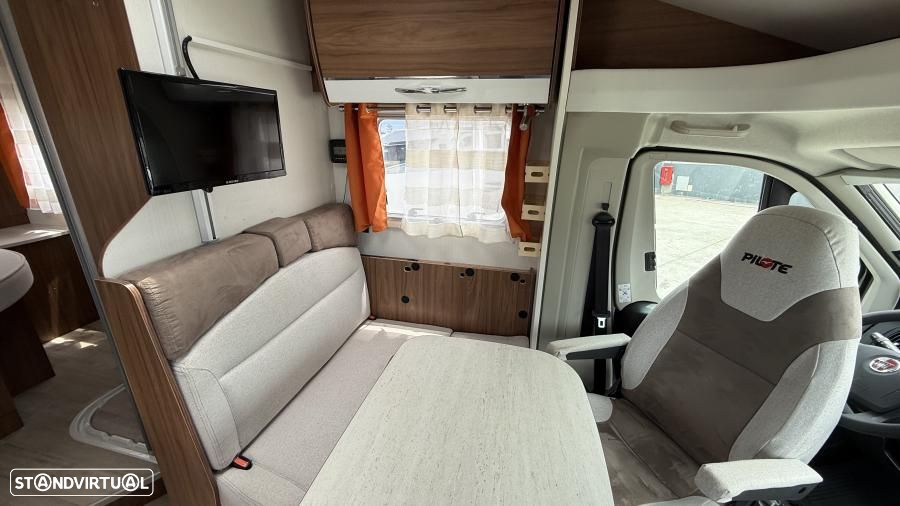 Pilote Essential P650 Cama Central - 13