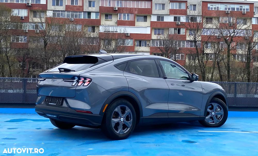 Ford Mustang Mach-E RWD Standard Range 198 kW Base - 17