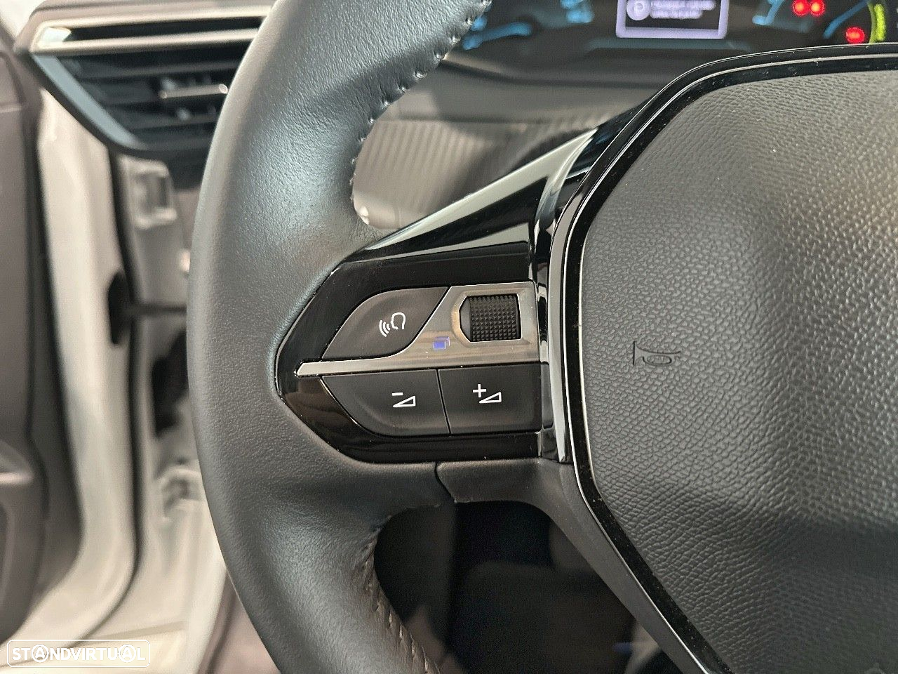 Peugeot e-208 50 kWh Active - 18