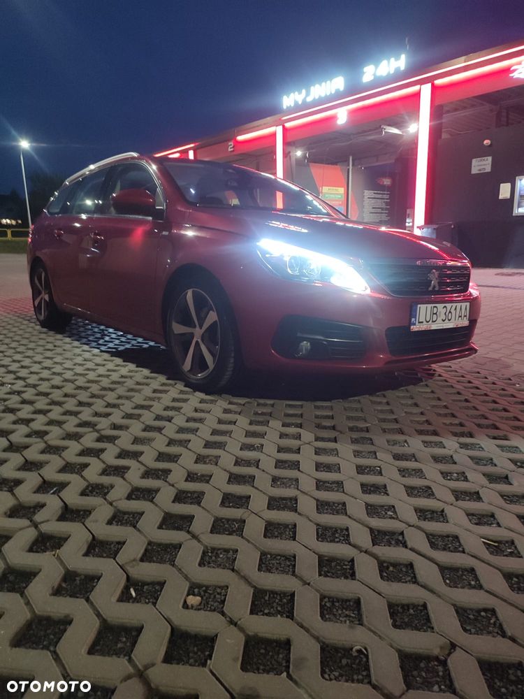 Peugeot 308 1.2 PureTech Allure S&S - 11