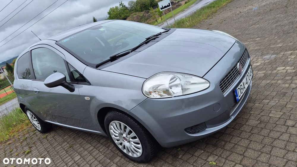 Fiat Grande Punto 1.4 16V Dynamic - 1