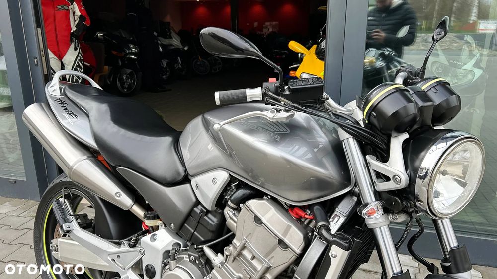 Honda Hornet - 2