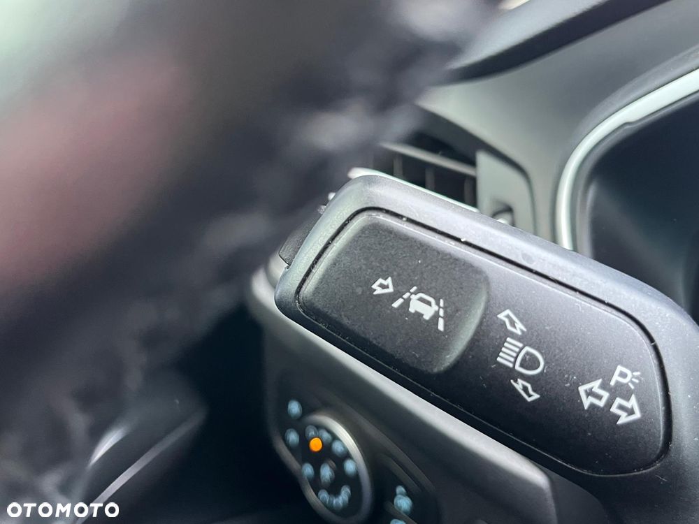 Ford Focus 1.5 TDCi Trend - 9