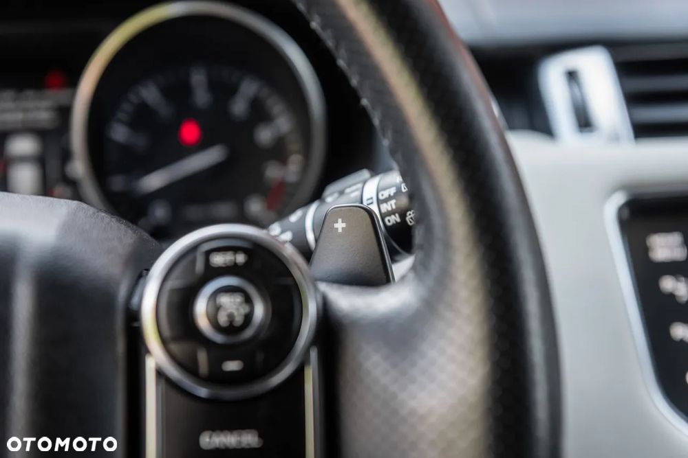 Land Rover Range Rover Sport 3.0 V6 HSE Dynamic - 17