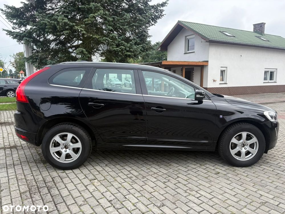 Volvo XC 60 D3 Drive-E Ocean Race - 8