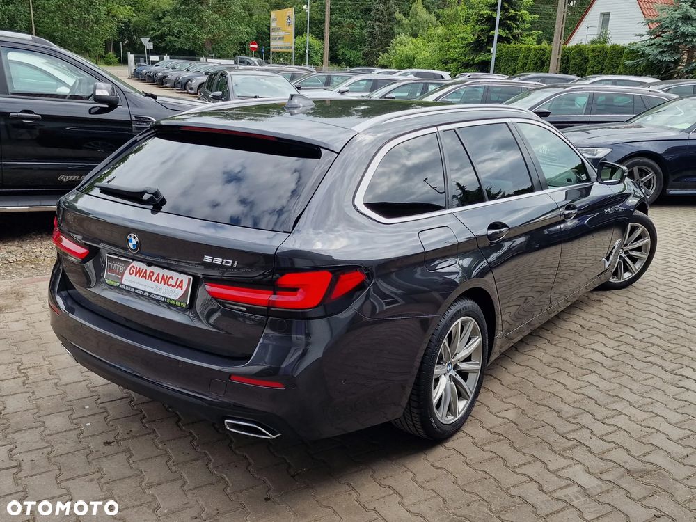 BMW Seria 5 520i mHEV Luxury Line sport - 4