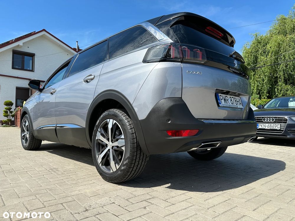 Peugeot 5008 - 35