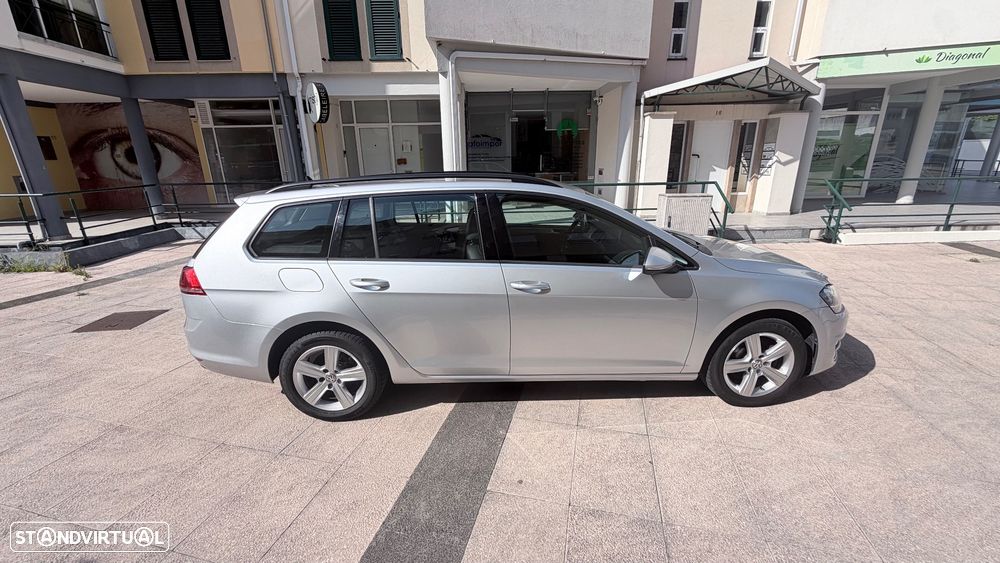 VW Golf Variant - 4