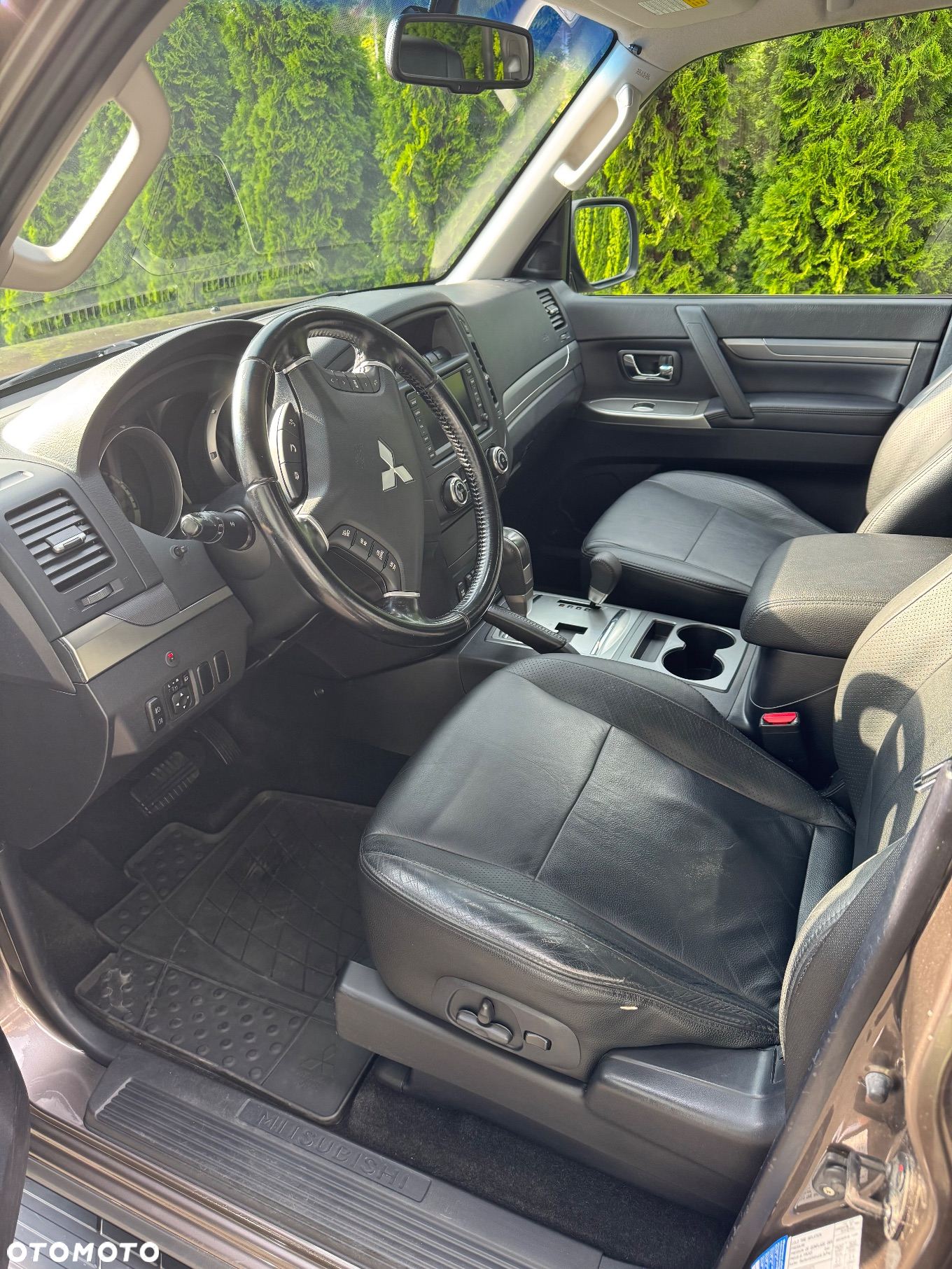 Mitsubishi Pajero 3.2 DID Instyle - 8