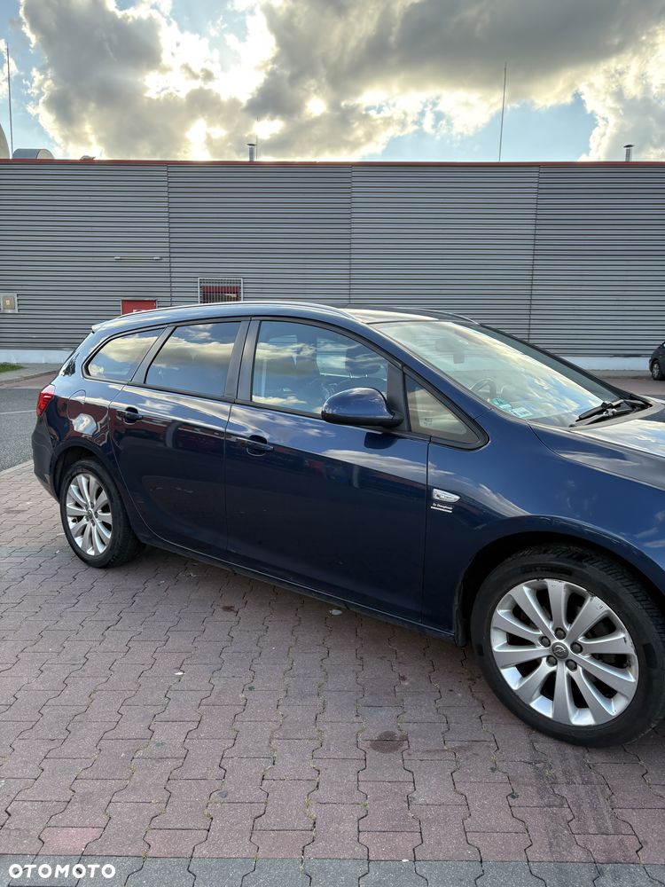 Opel Astra - 11