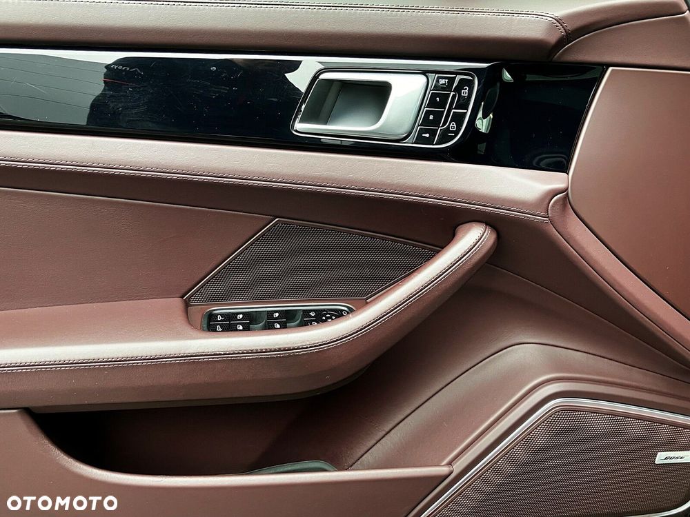 Porsche Panamera - 13