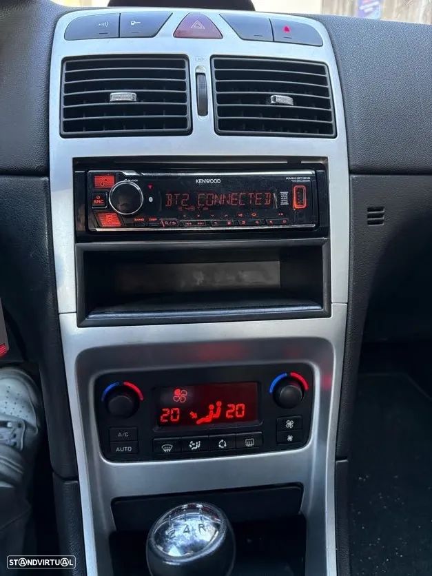 Peugeot 307 HDi 110 OXYGO - 8