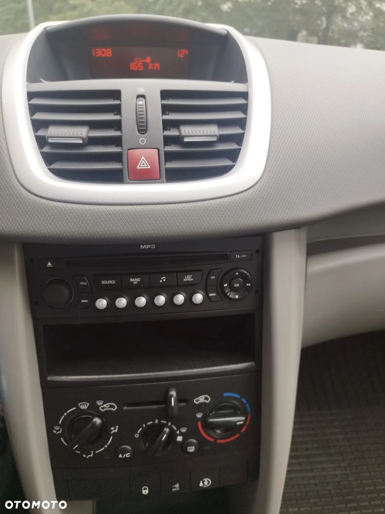 Peugeot 207 1.4 Presence - 17
