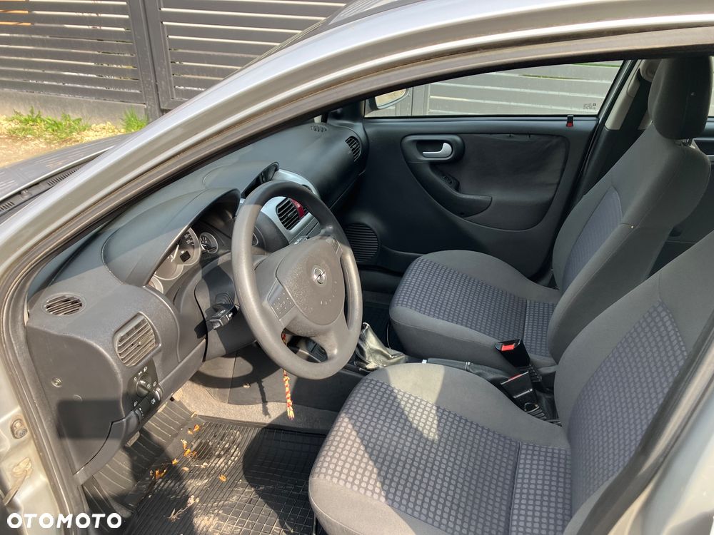 Opel Corsa 1.2 16V - 7