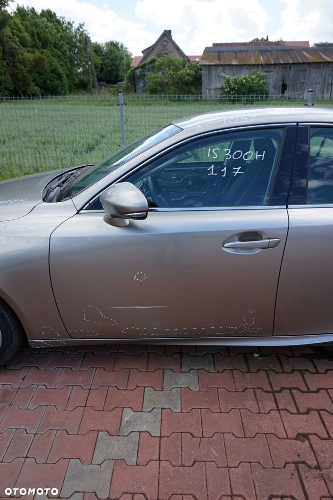 DRZWI PRZEDNIE LEWE IS III E3 1J7  SREBRNY ATOMIC LEXUS 2013-2017 - 1