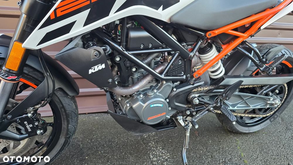 KTM Duke - 28