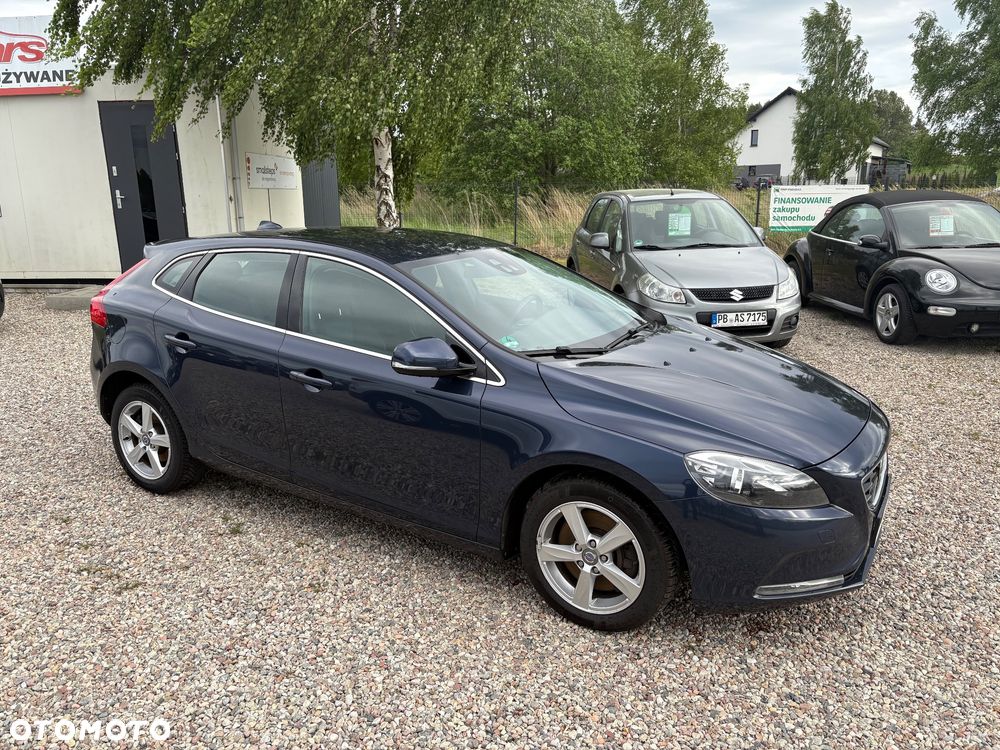 Volvo V40 D3 Geartronic Momentum - 21