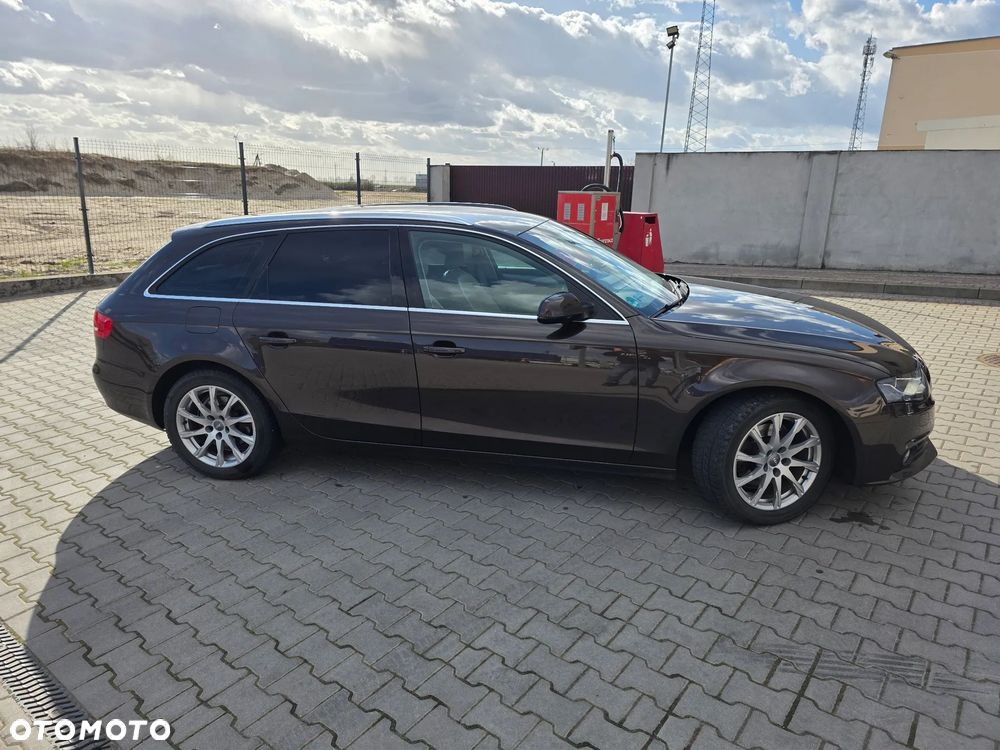 Audi A4 Avant 2.0 TDI - 6