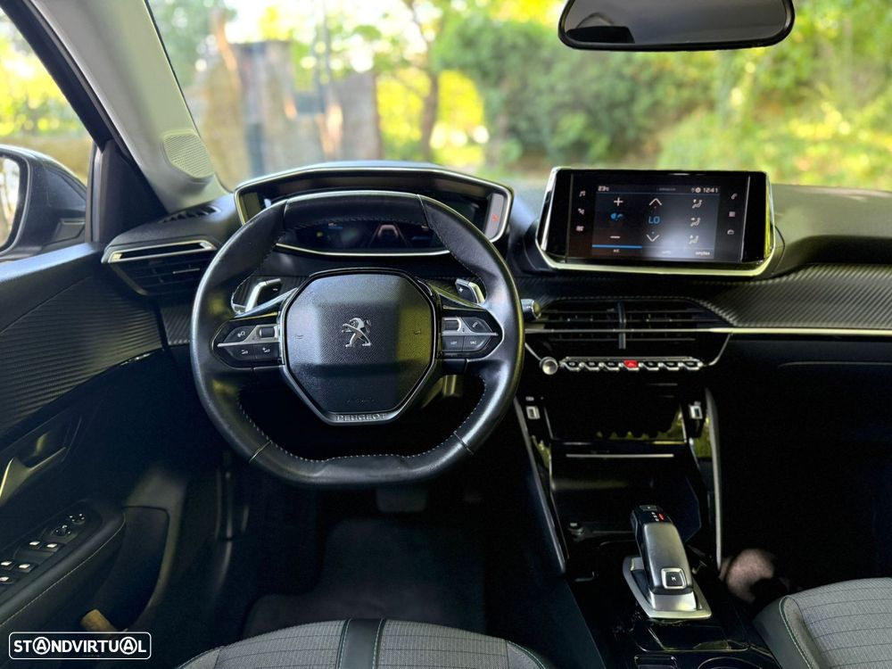 Peugeot 208 1.2 PureTech Allure Pack EAT8 - 10