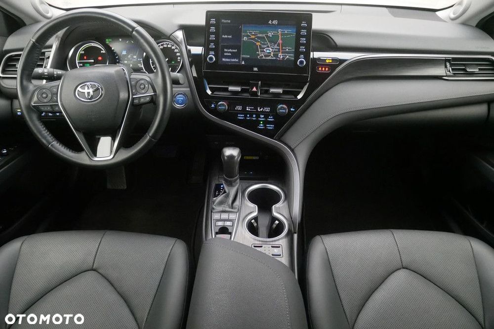 Toyota Camry 2.5 Hybrid Executive CVT - 8