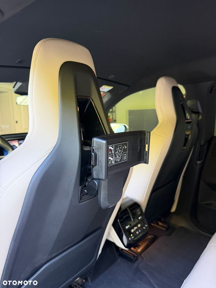 BMW iX xDrive40 76.6kWh Signature - 8