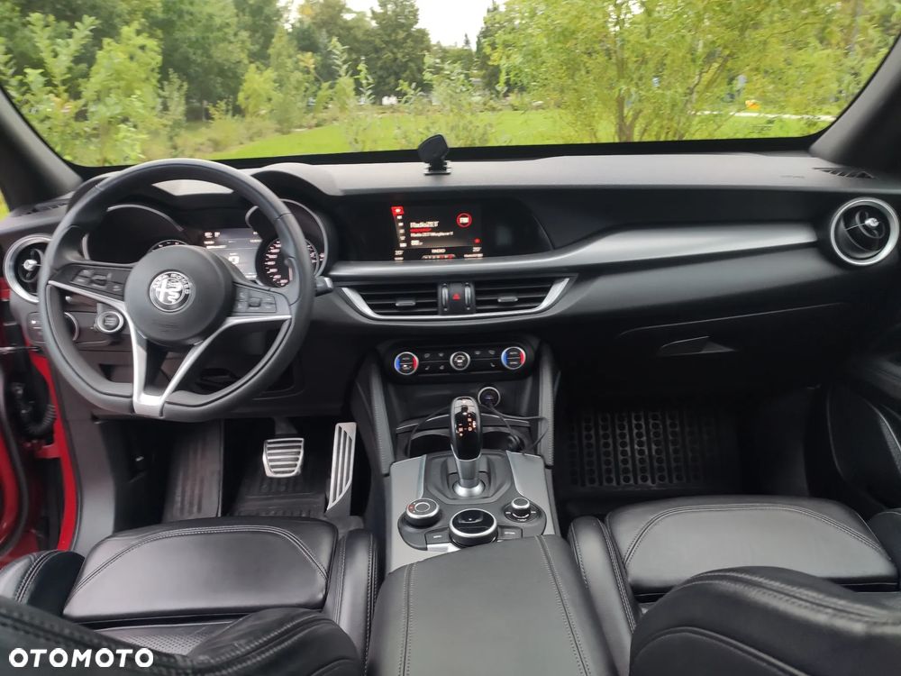 Alfa Romeo Stelvio 2.0 Turbo Executive Q4 - 9