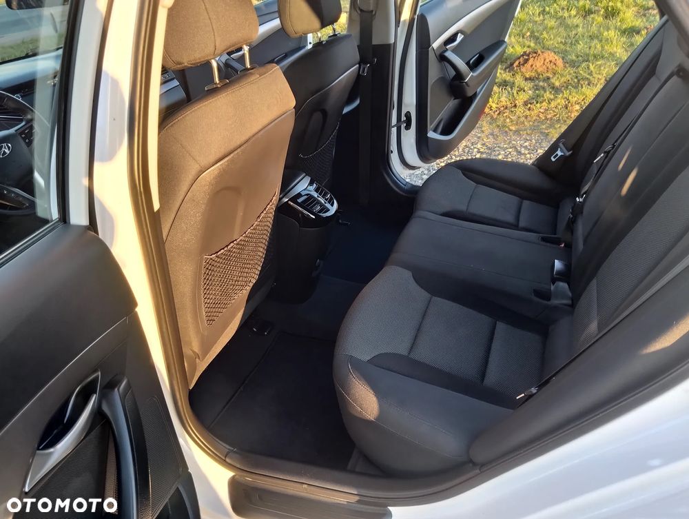 Hyundai i40 i40cw 1.6 Fifa World Cup Edition - 9