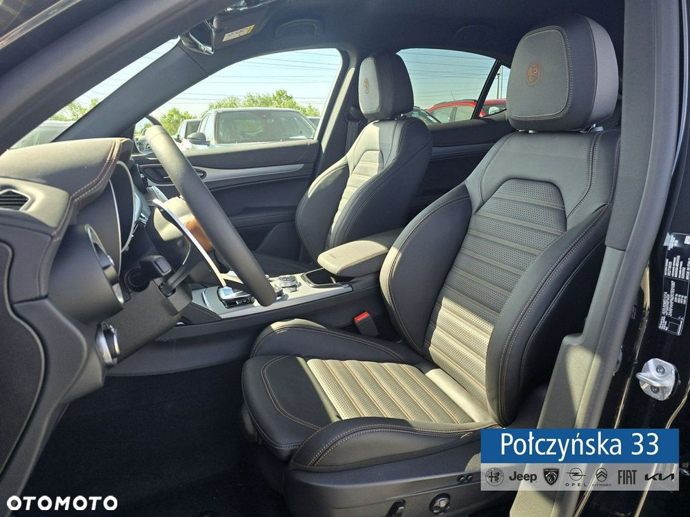 Alfa Romeo Stelvio - 20