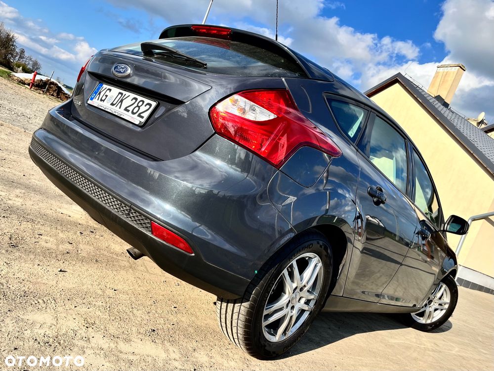 Ford Focus 1.6 TI-VCT Champions Edition - 5