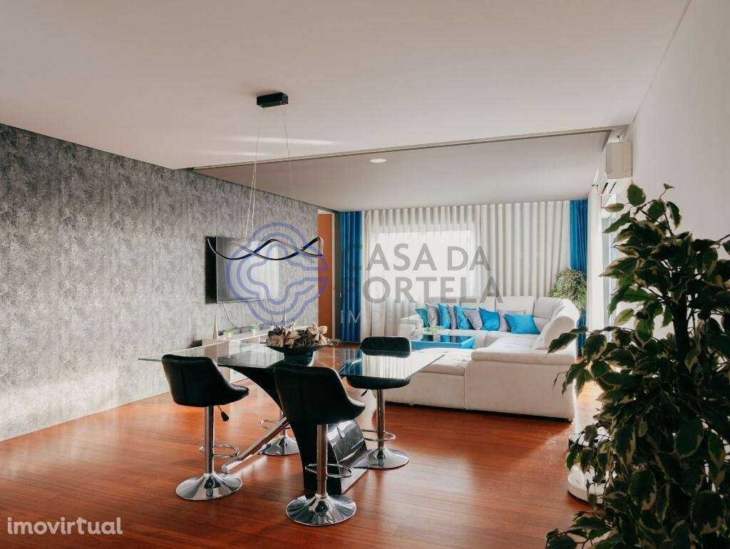 Terraço de 25m2, Cozinha e sala de 55m2, janelas grandes com muita luz - Grande imagem: 5/31