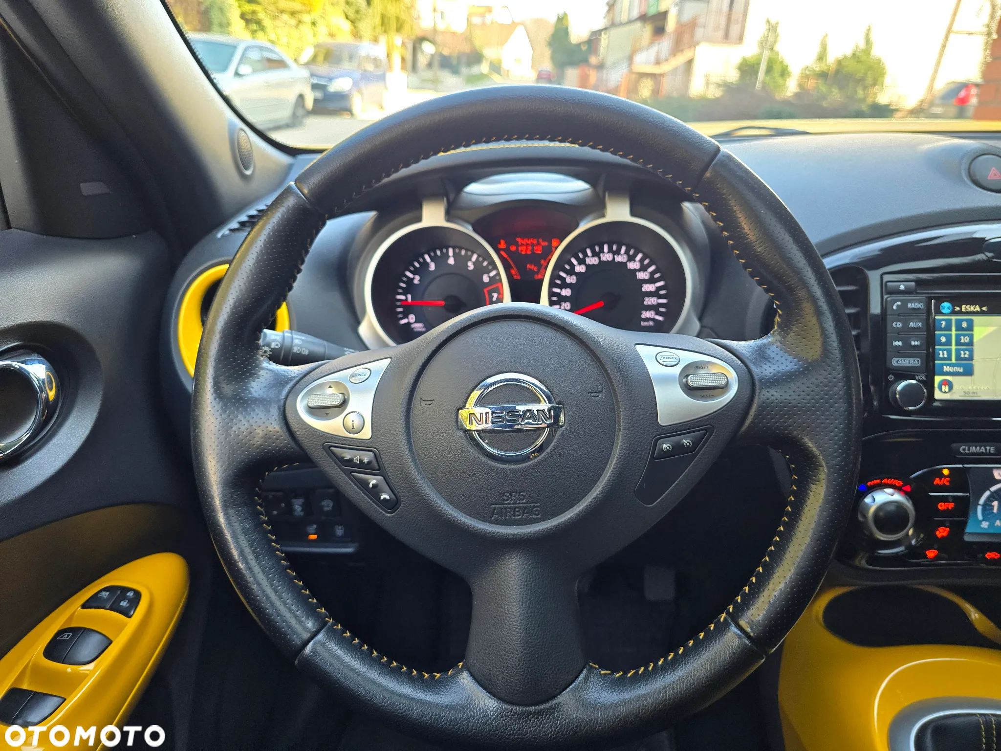 Nissan Juke 1.2 DIG-T Tekna EU6 - 16