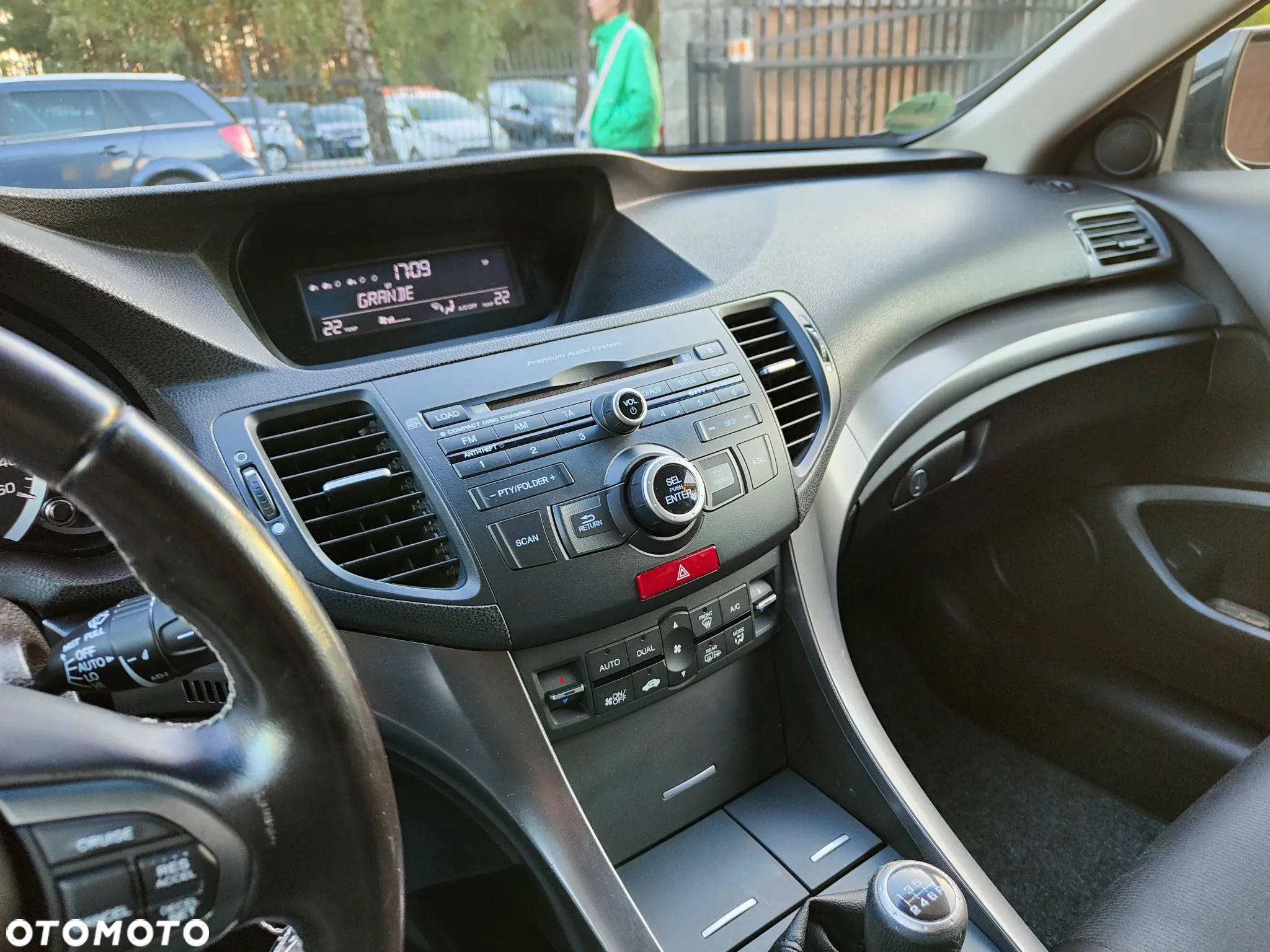 Honda Accord 2.0 Elegance - 15